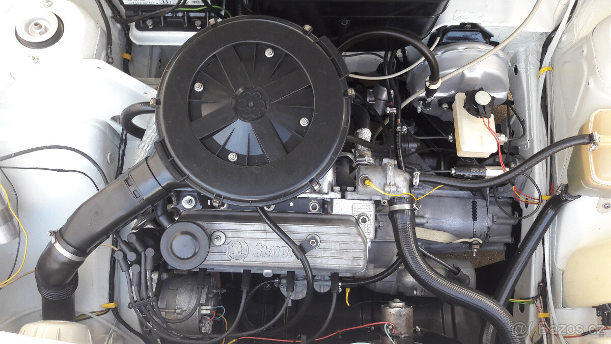 ŠKODA FAVORIT 136L - 16