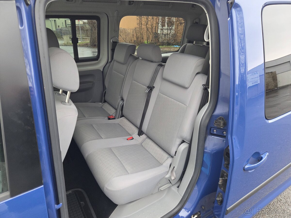 Caddy Maxi 1.9TDI 77kW 7.míst,tažné,serviska,tempomat - 16