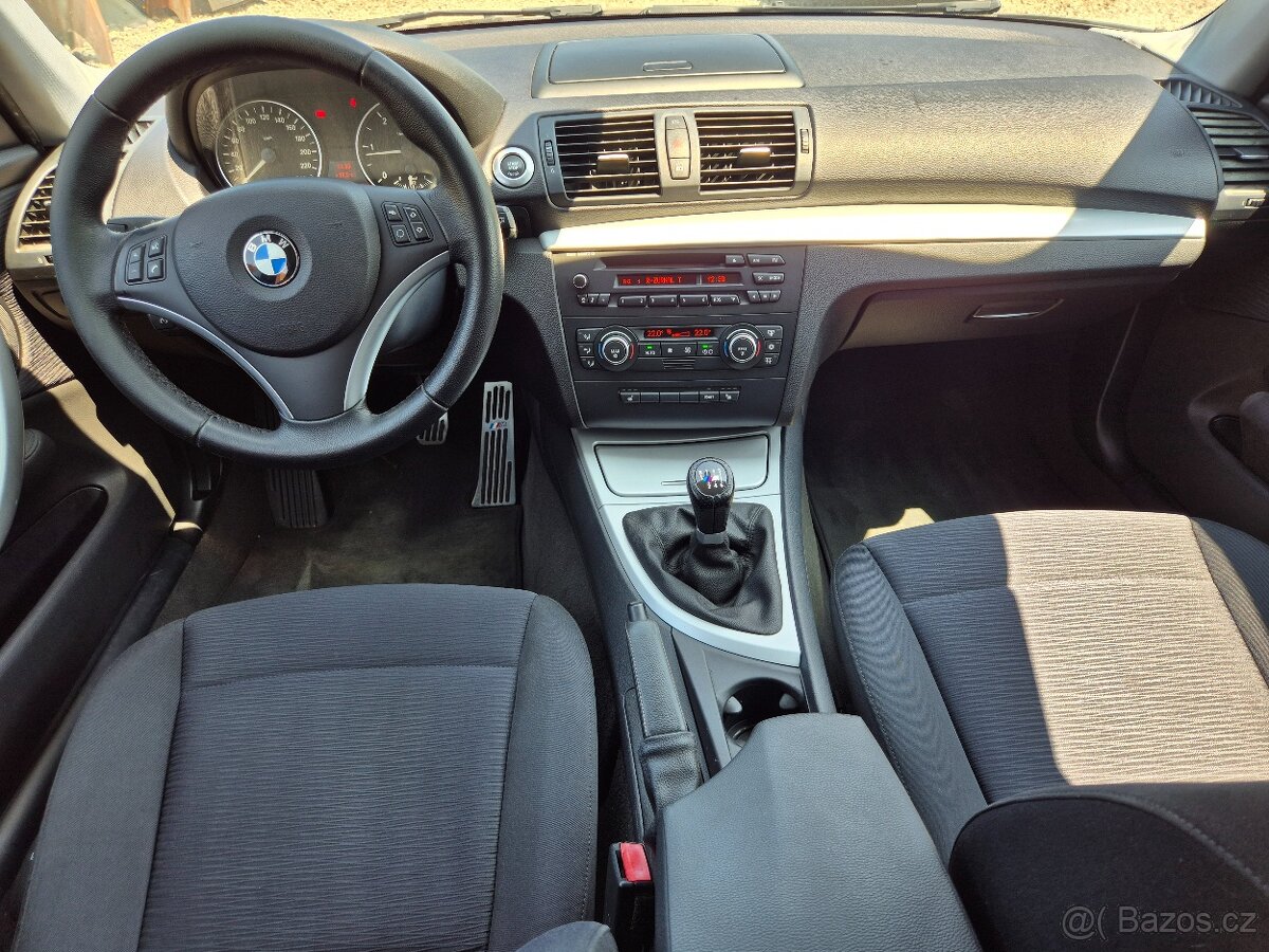 BMW E87,118d,105KW,6rychl.XENON,VÝHŘEV,PDC,R.V.2008 - 16