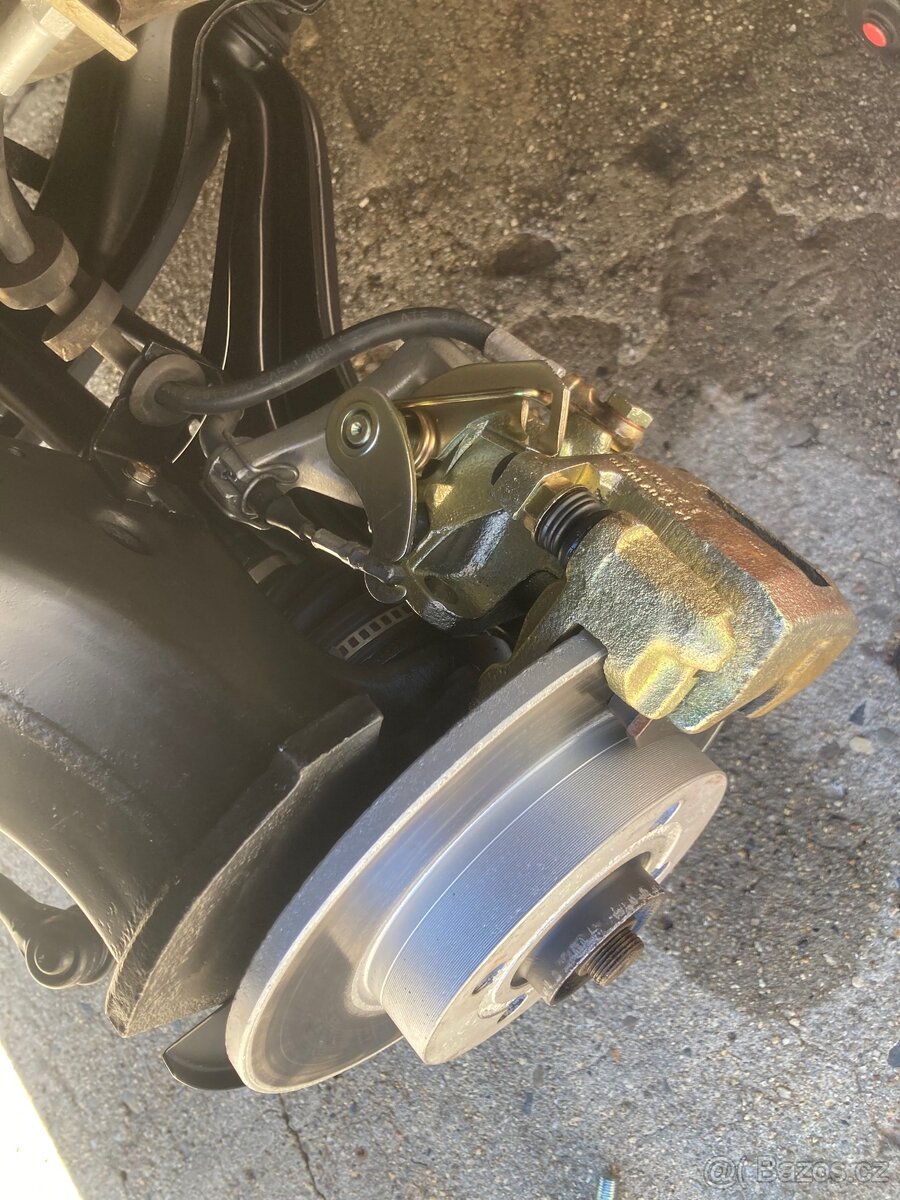 Audi 80 Quattro B2 - 16