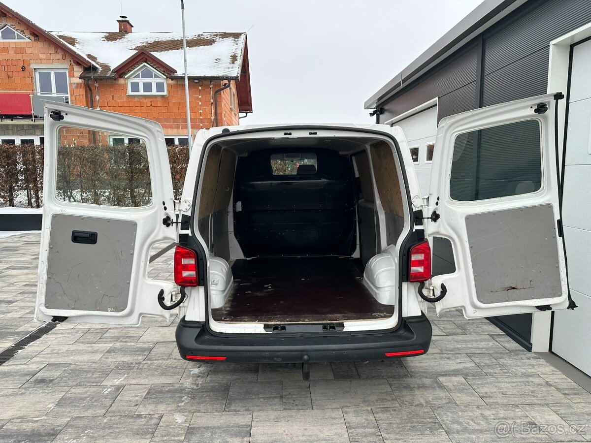 Volkswagen Transporter 2.0TDI 150PS L1H1 Van - 16