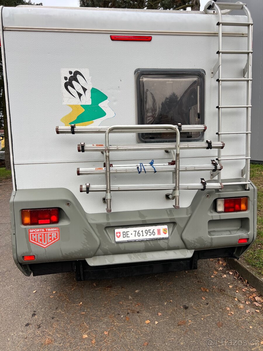 Obytné Fiat Ducato Knaus 2.8 TDi, servis.k. palandy - 16