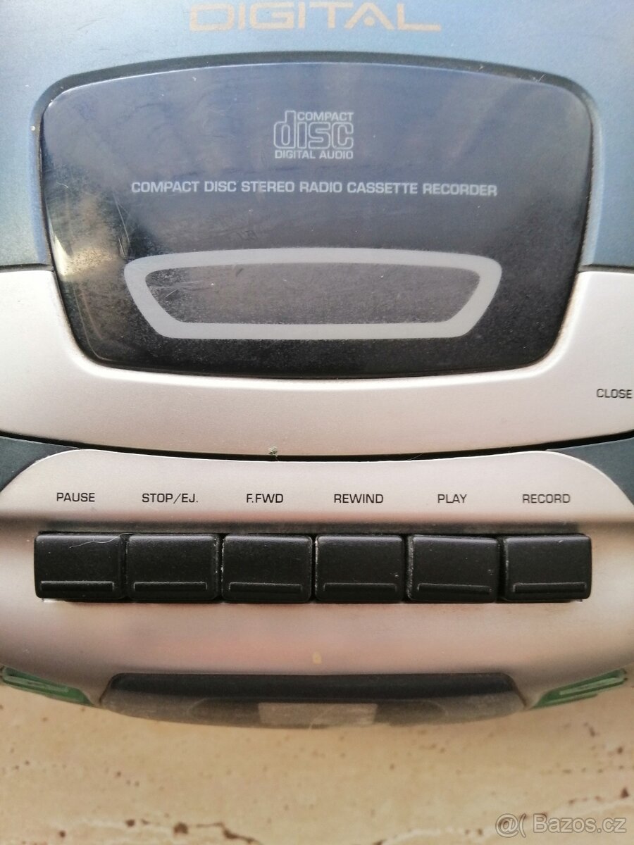 Rádiomagnetofon ELTA - 16