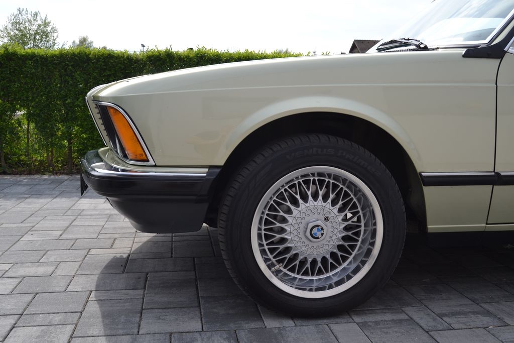 BMW 728i E23 / 72 000 km - 16
