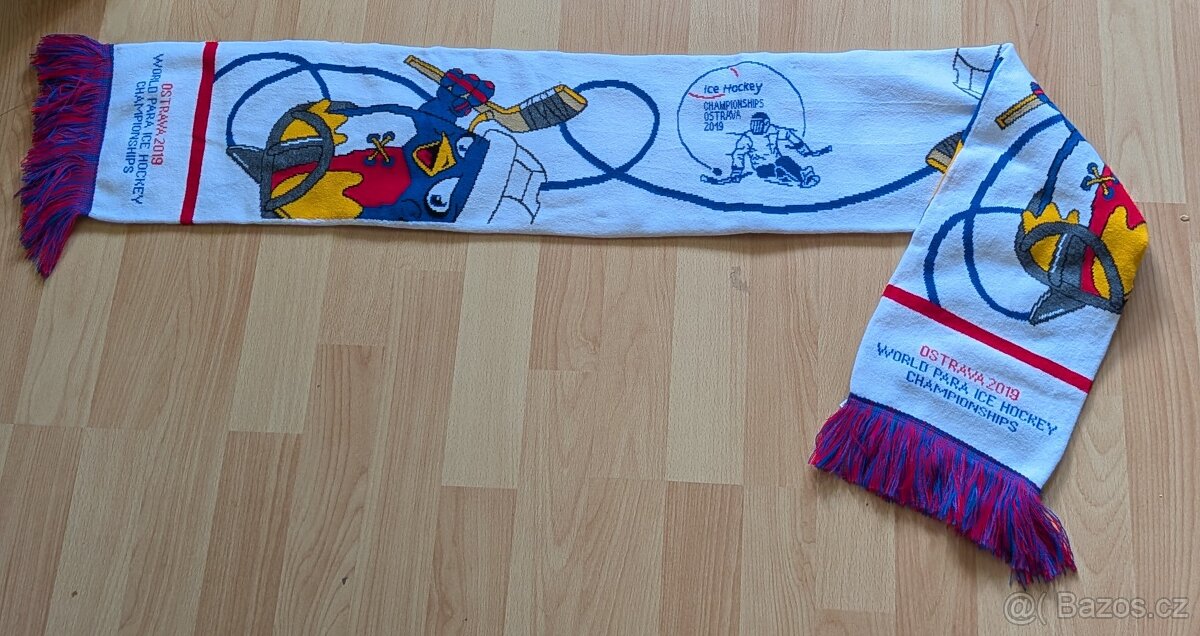 Hokejové dresy a artefakty všeho druhu - 16