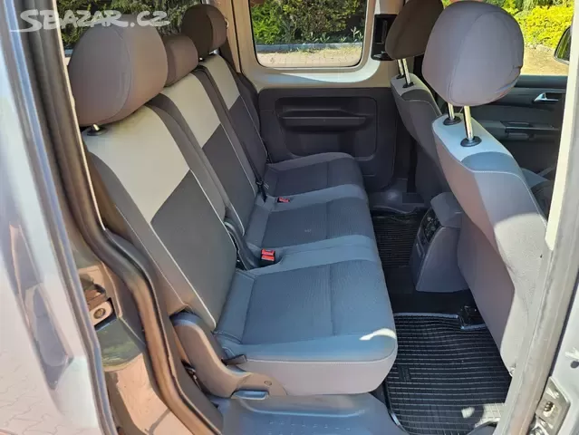 VW Cady Maxi 2.0 TDI 103kw,7.sedadel,Tažné,Navi,Tempomat - 16