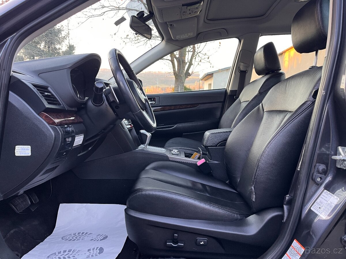 SUBARU LEGACY OUTBACK 3.6R 191KW,2012,PLNÁ VÝBAVA,PĚKNÝ STAV - 16