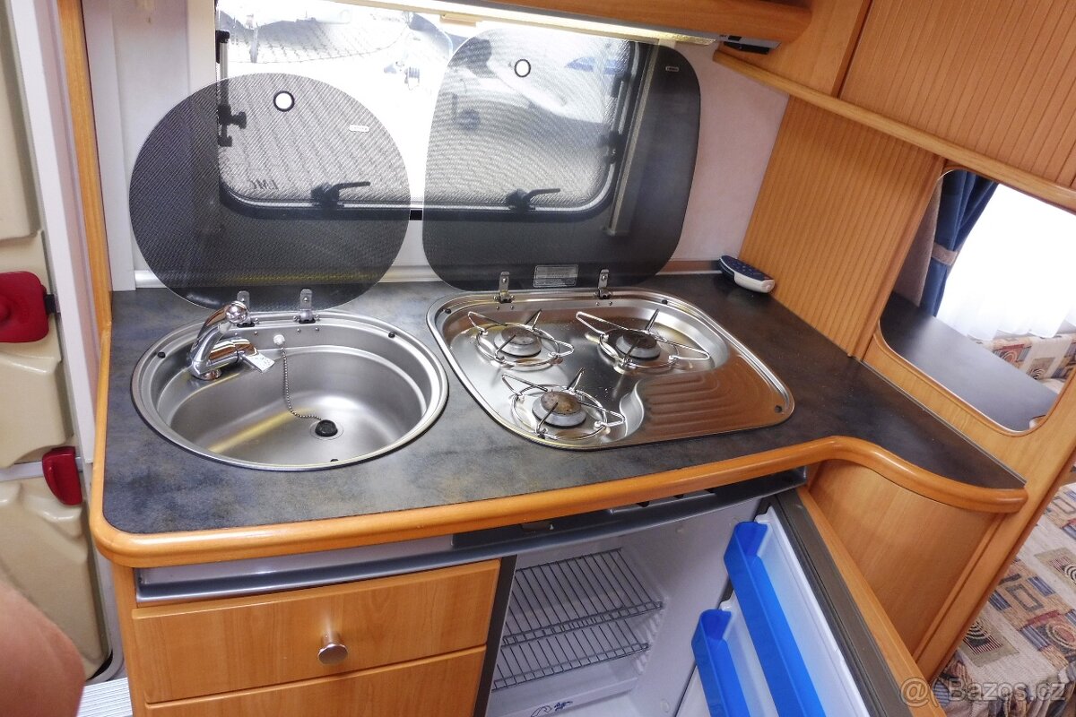 LMC Dominant 510 R.v. 2004 Mover + Stanová předsíň - 16