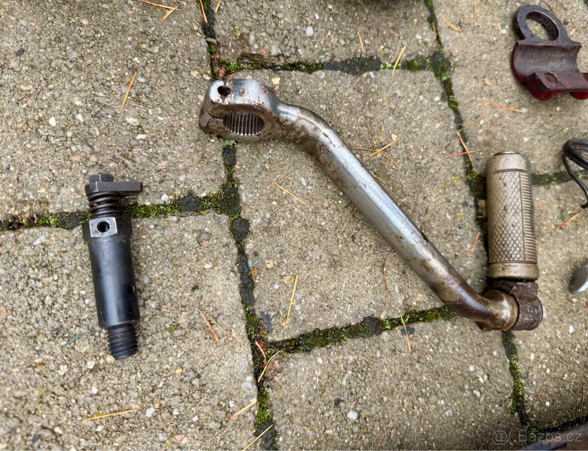 ČZ 125 B T - dily - 16