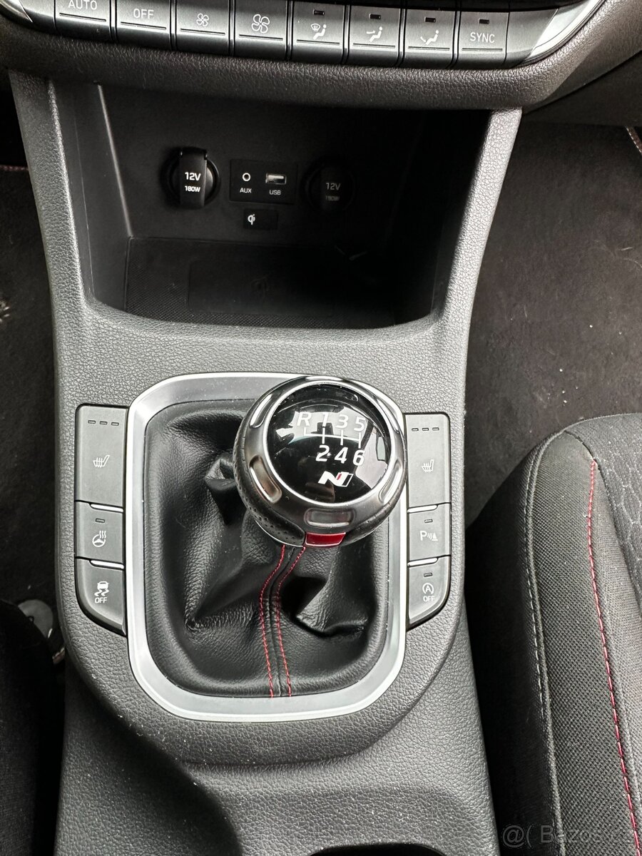 Hyundai i30N Performance 2.0 T-GDI fastback - 16