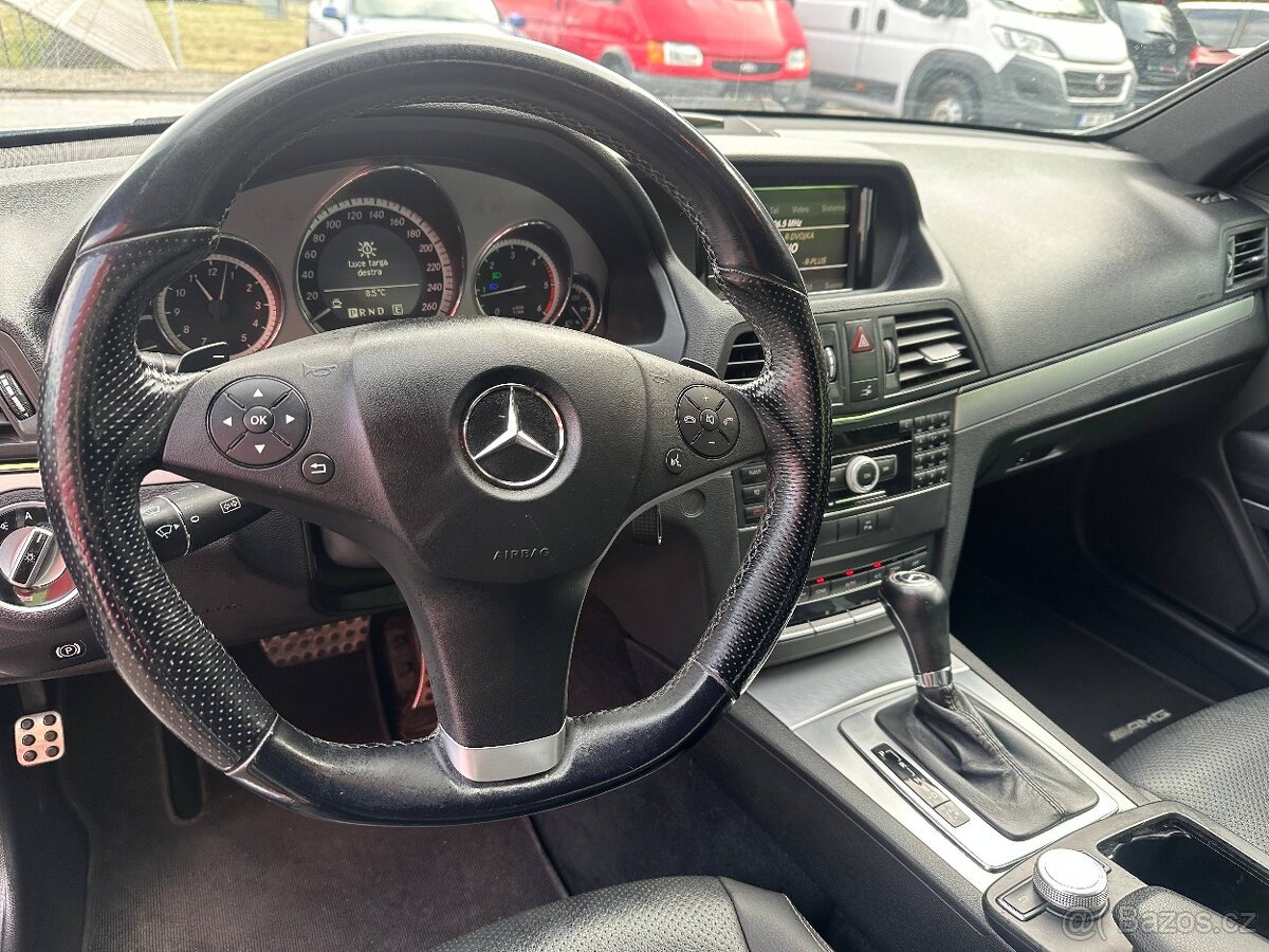 Mercedes-Benz E Coupe E 250 CDI Blue Efficiency Elegance - 16