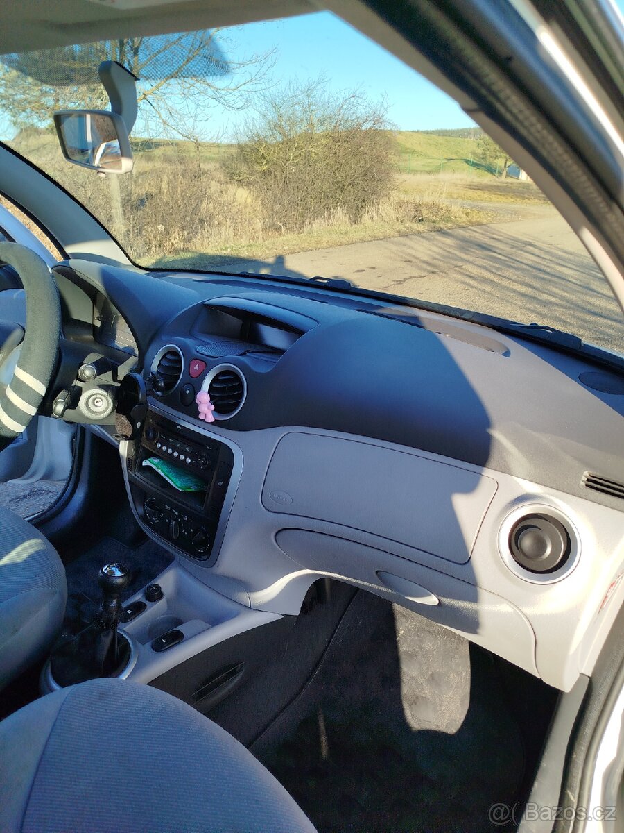 Citroen C3 1.4 hdi NÍZKÝ NÁJEZD - 16