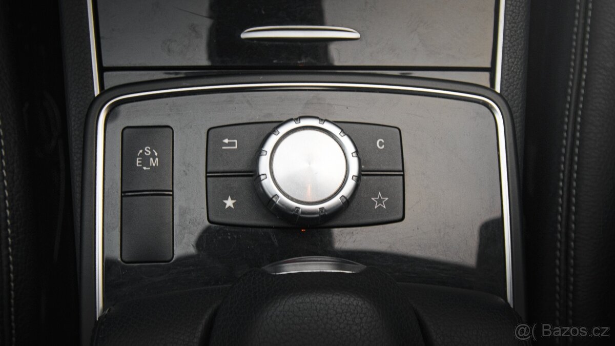 Mercedes-Benz Třídy E, E200 Kupé 2,0/135kW - 16