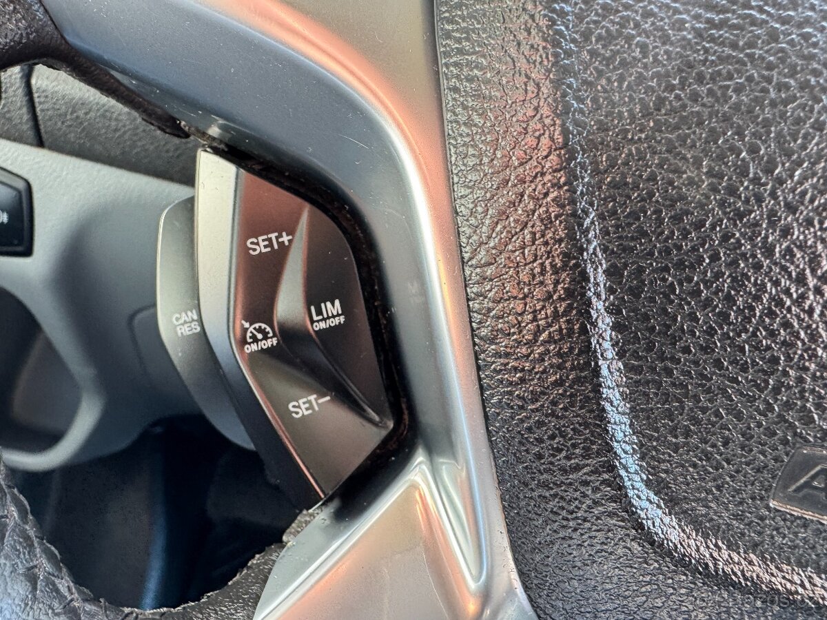 Ford Transit 6míst, L3H2, klima, 125kW - 16