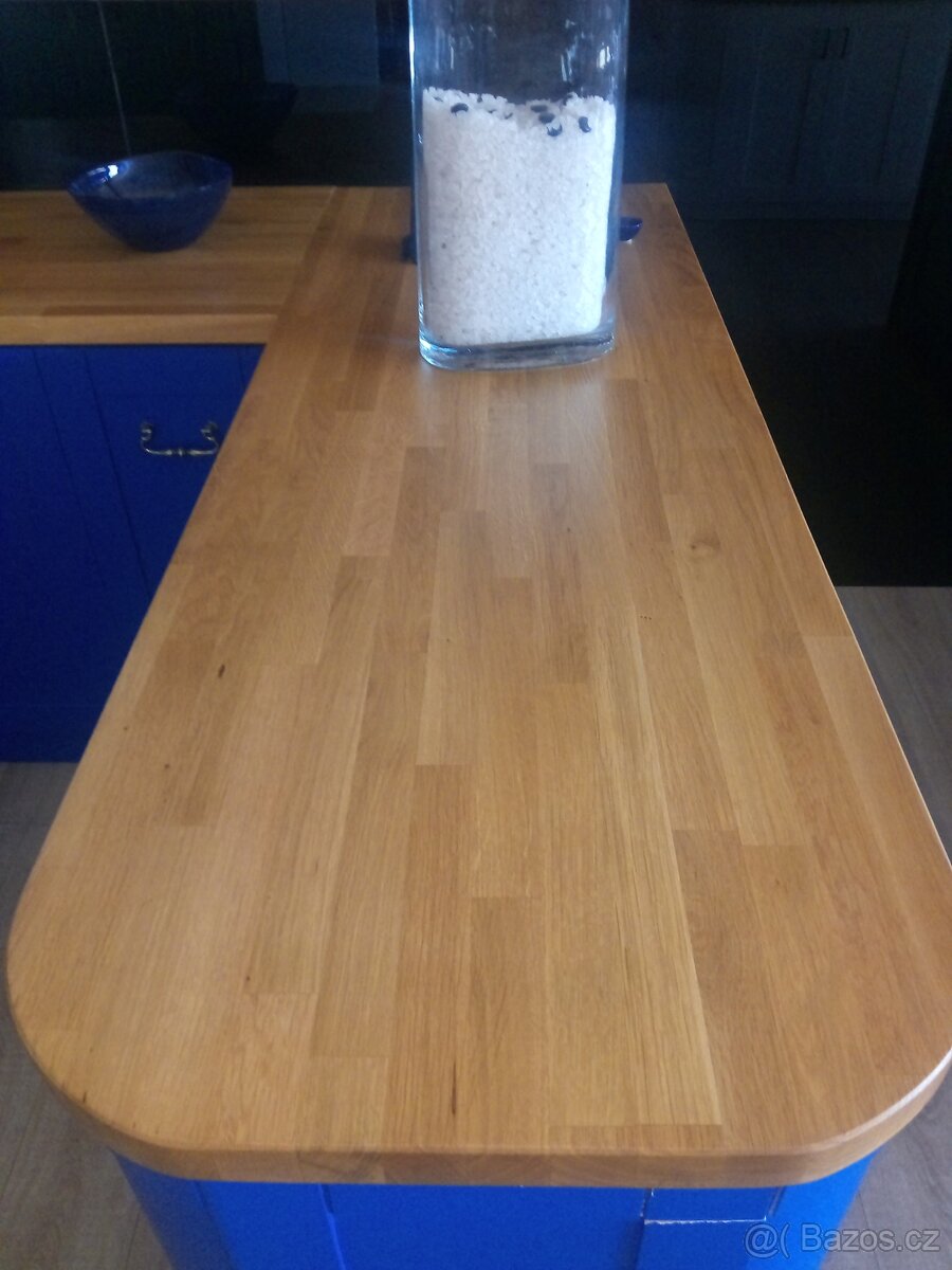 Dubová spárovka 40 x 650 x 3000 mm - 5300,- Kč/ ks - 16