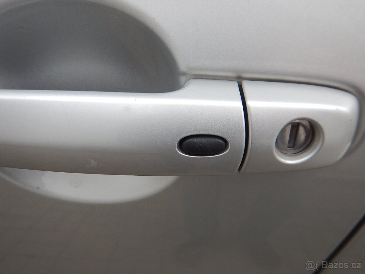 SUZUKI Swift 1.3 GLX - 16