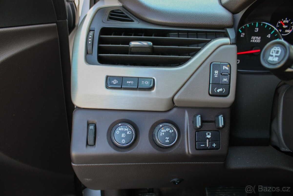 GMC Yukon Denali 6.2 V8 - 16