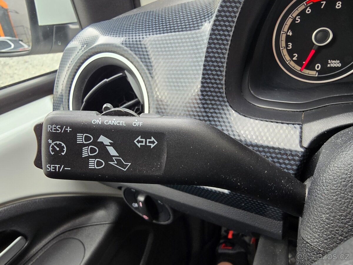 VW UP / CITIGO 50kW CNG 1.maj.ČR 2022 /KAMERA+DIGIKLIMA+LED - 16