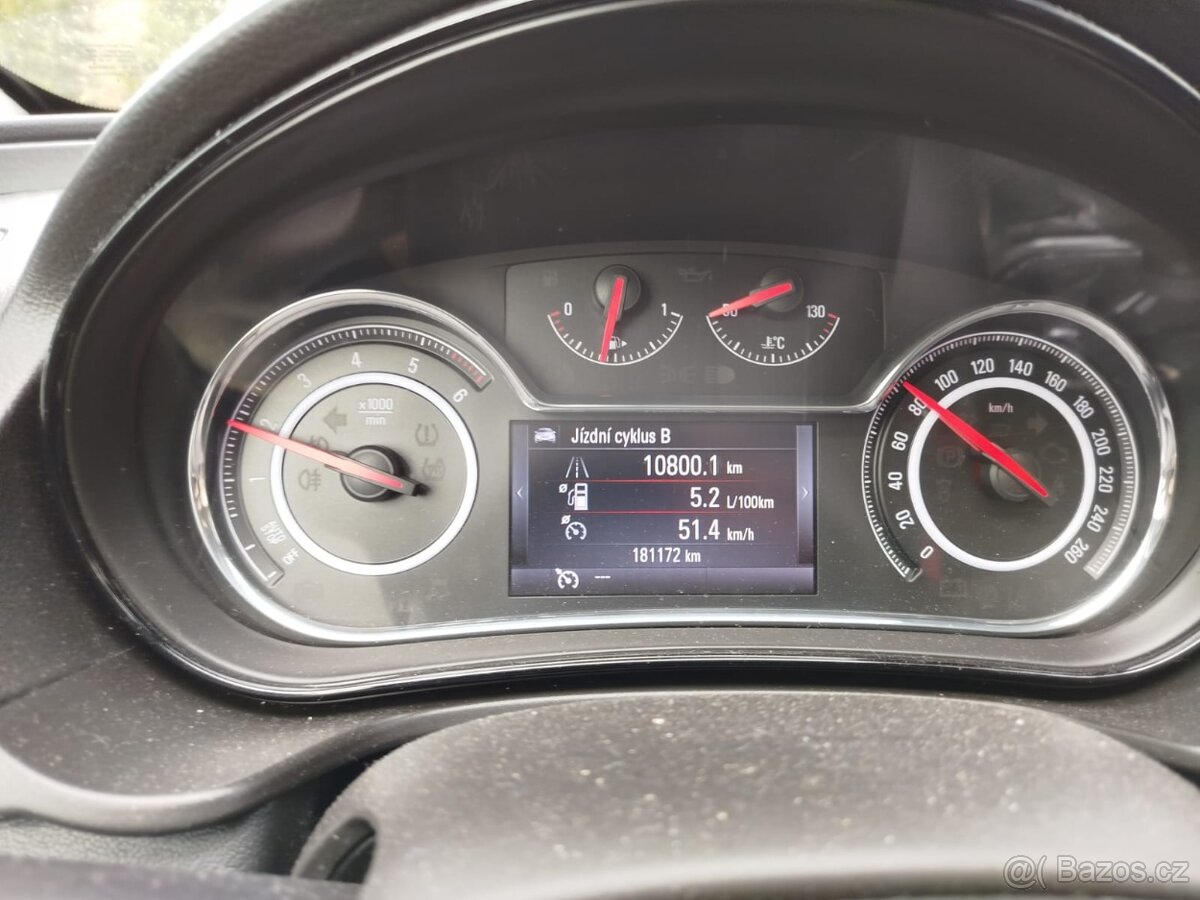 Opel Insignia Combi 2.0 CDTI (88 kW) - plná servisní knížka - 16