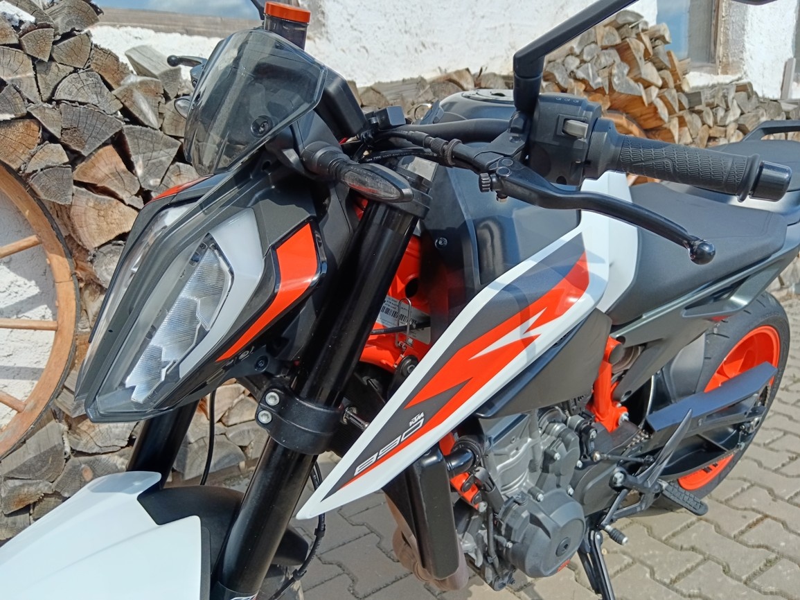 KTM DUKE 890 R - 16