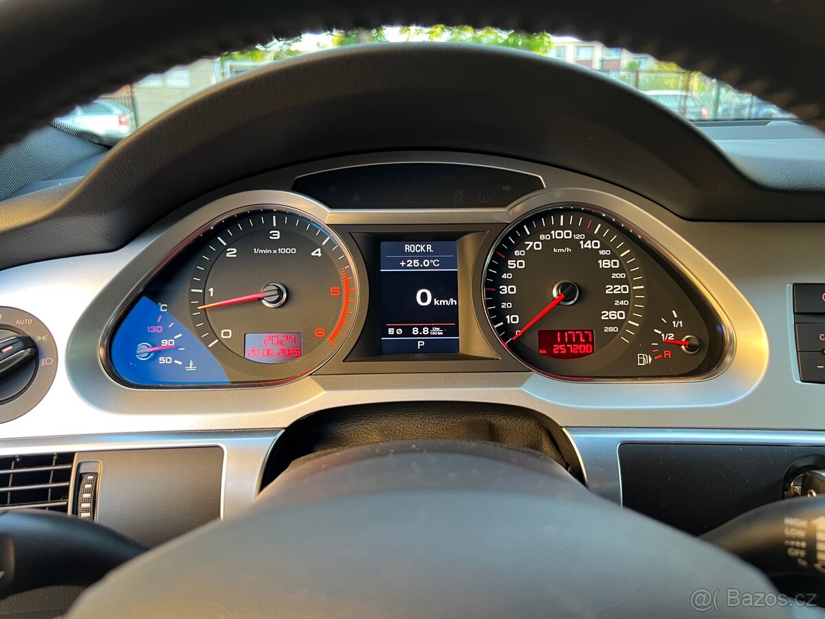 Audi A6 2.7TDI Quattro S-Line Navi 2010 - 16