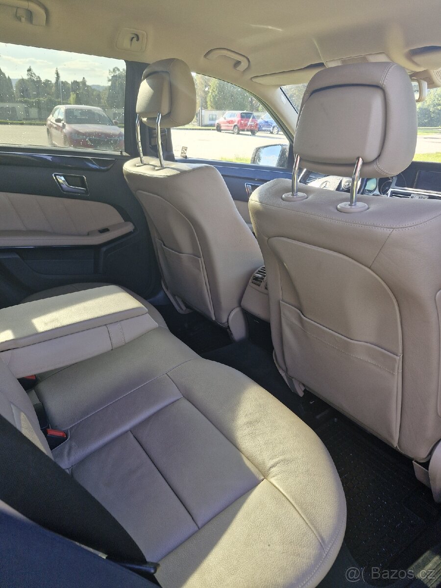 Mercedes E 250 Avantgarde - 16