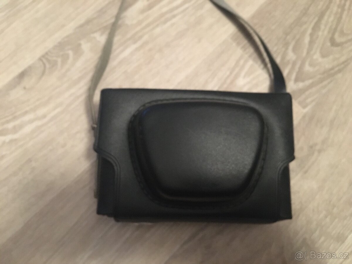 Staré retro fotoaparáty - 16