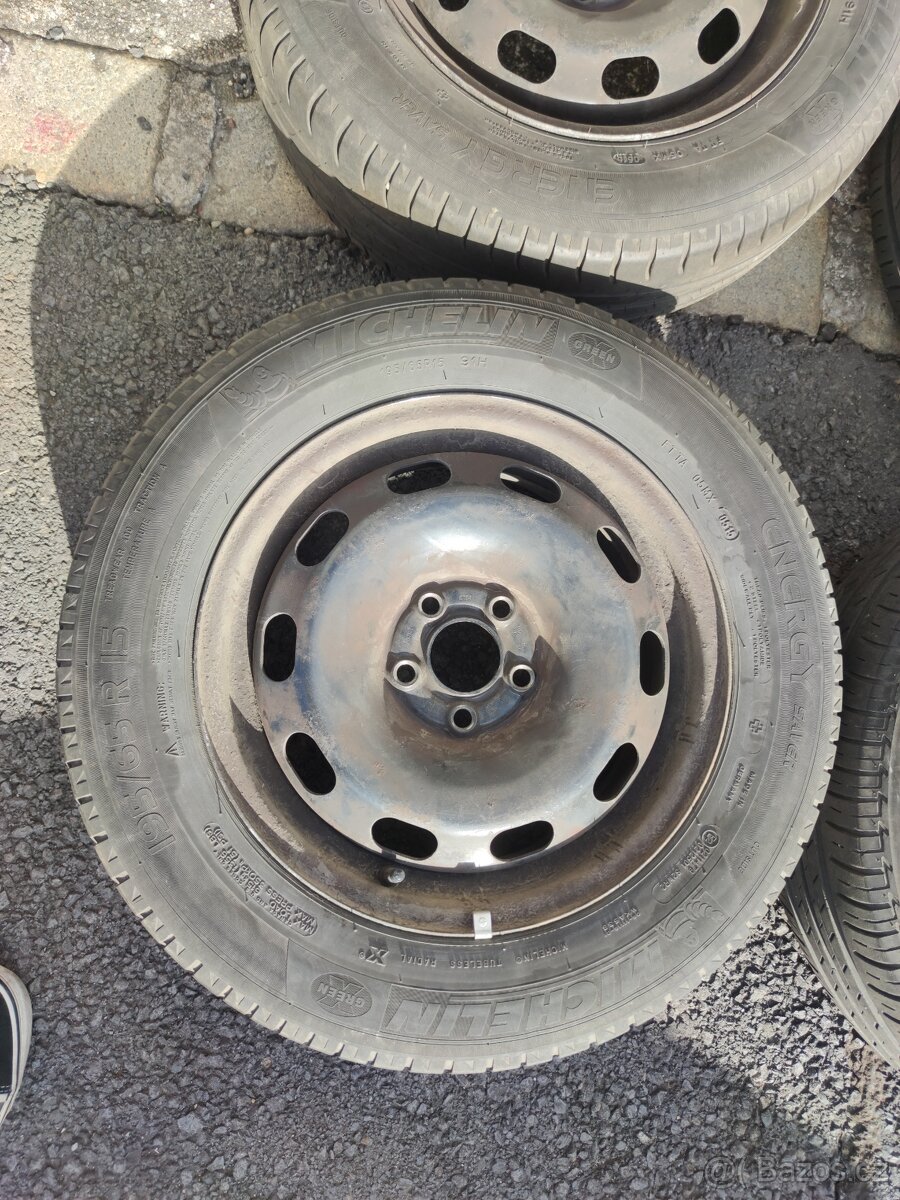 Plechová letní kola "15' Škoda Octavia I - 16