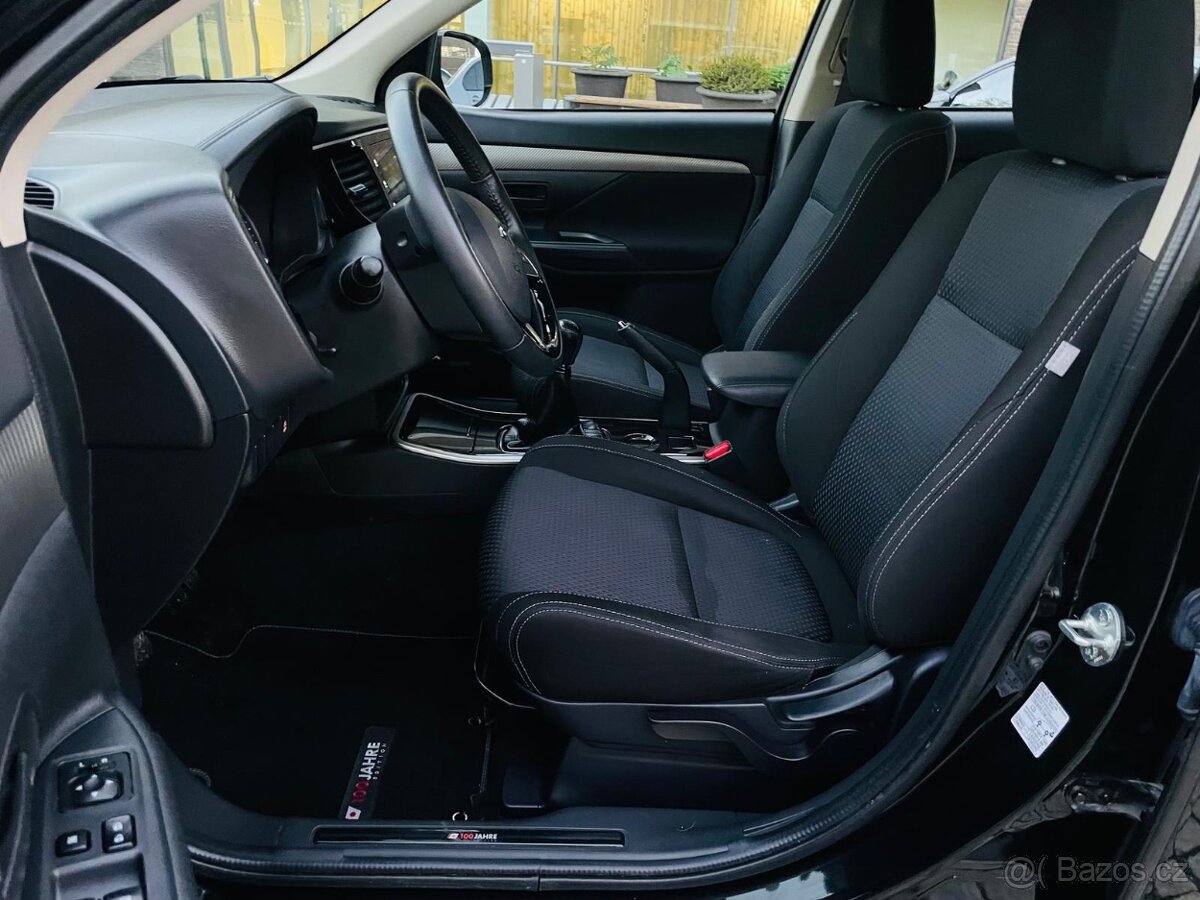 Mitsubishi Outlander 2.0i BENZÍN MANUÁL LED KAMERA 2WD 2017 - 16