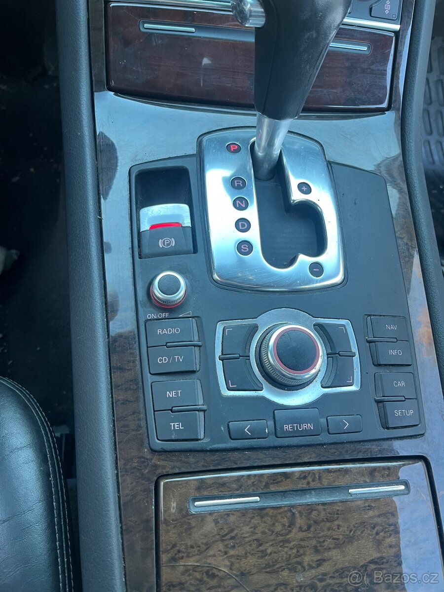 audi a8 d3 interier - 16