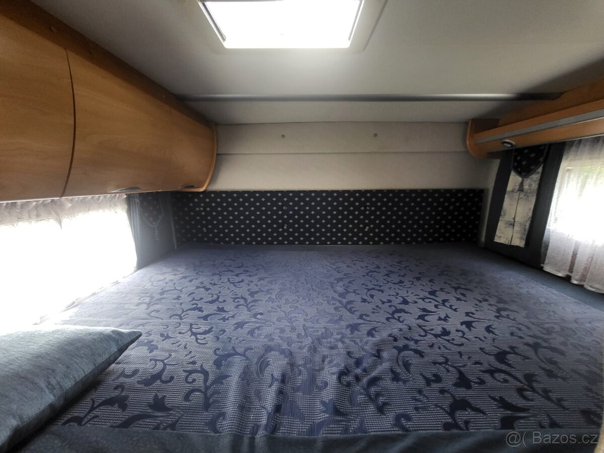 Obytný automobil Burstner Elegance 690 - 16