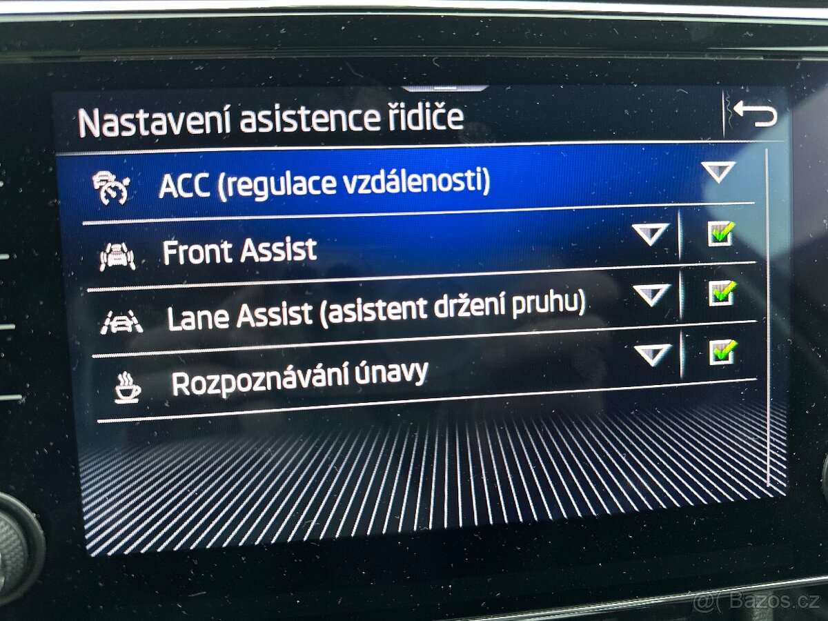 Superb Scout 3 Combi 2.0 TDI 140kw 4x4 DSG - 16