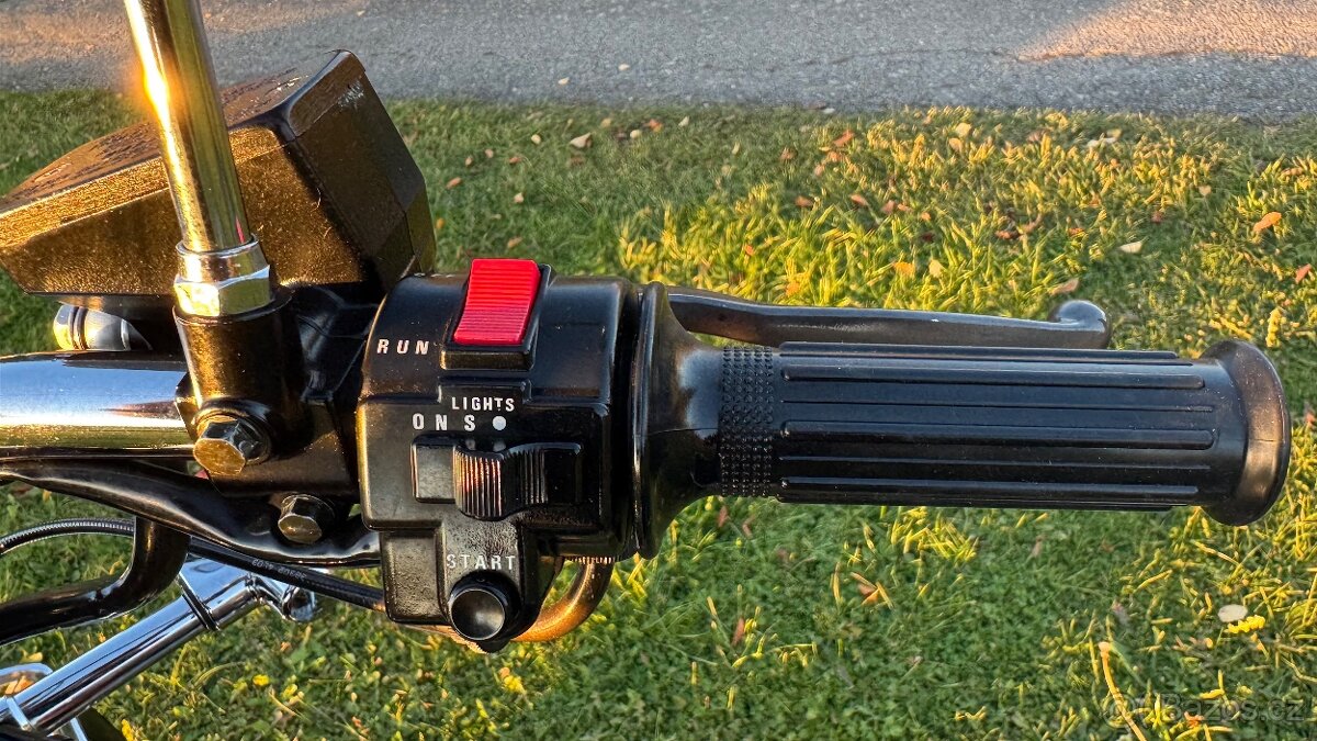 Suzuki GN 250 / 1995 / 7.837 km / - 16