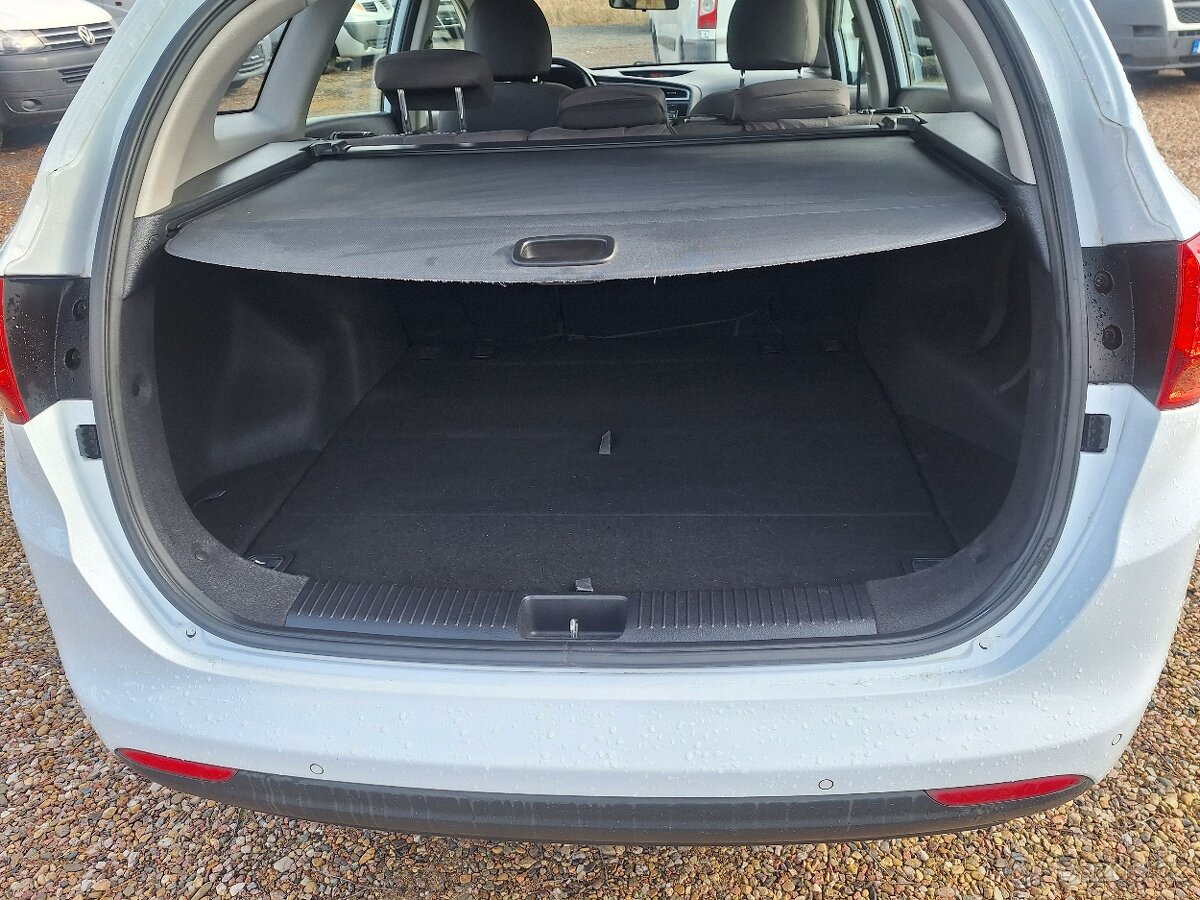 Kia Ceed 1.4 Crdi combi rv.2015 - 16