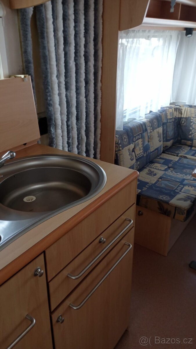 PRODÁM KARAVAN CHATEAU 1200kg - 16