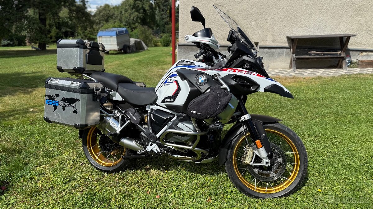 BMW R1250 Adventure Rally - 16