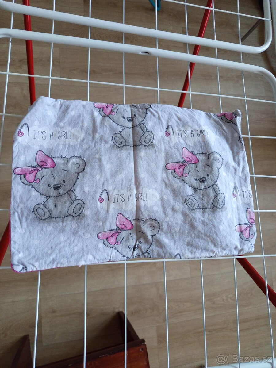 Taška,zavinovačky,spací pytle,povlečení,mantinel - 16