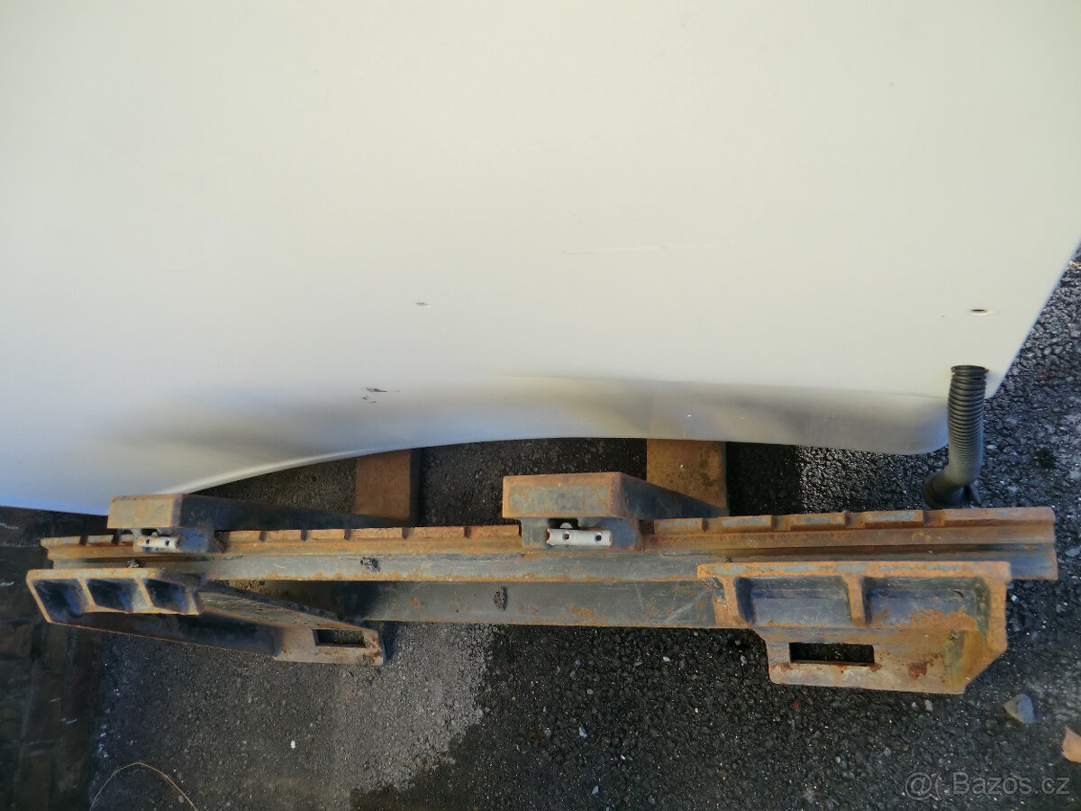 Caterpillar, 242B VČETNĚ PŘÍSLUŠENSTVÍ - 16