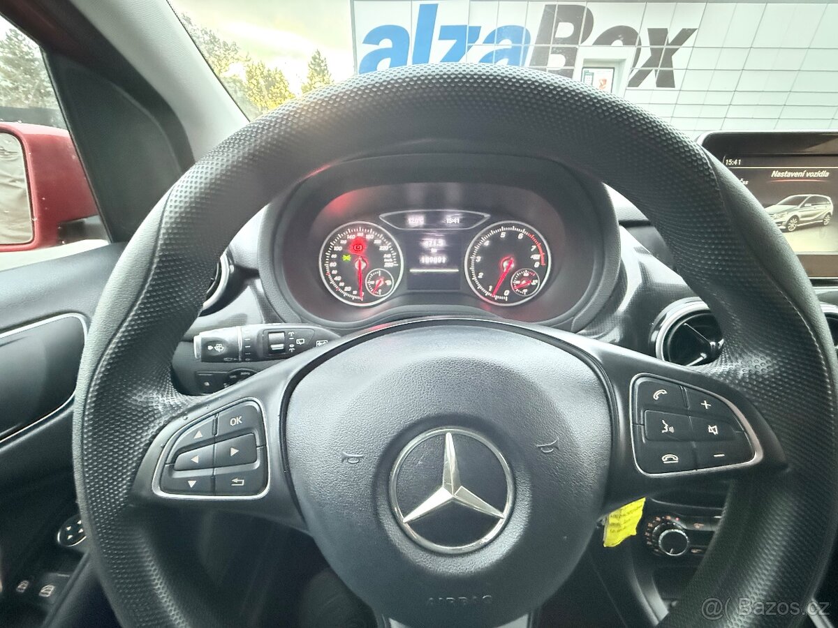 MERCEDES BENZ B180 1.6 BENZIN 2015 - 16