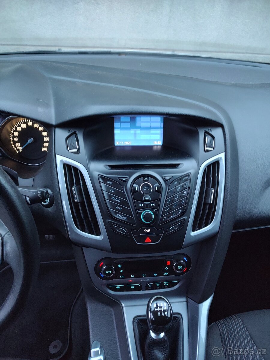 Ford Focus mk3 1,6 ecoboost 110kw r.v. 2013 titanium - 16