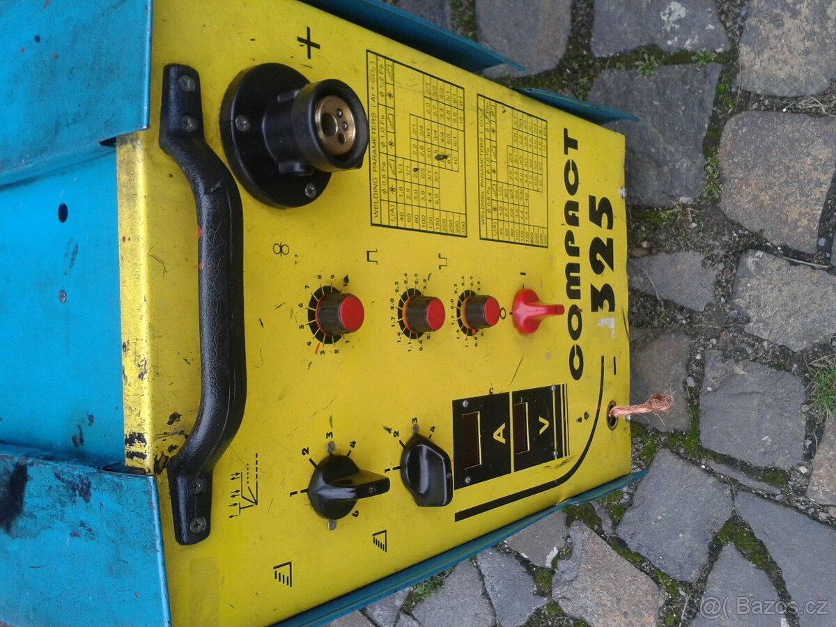 CO2 svářečka ETP Autocomp 325 - 16