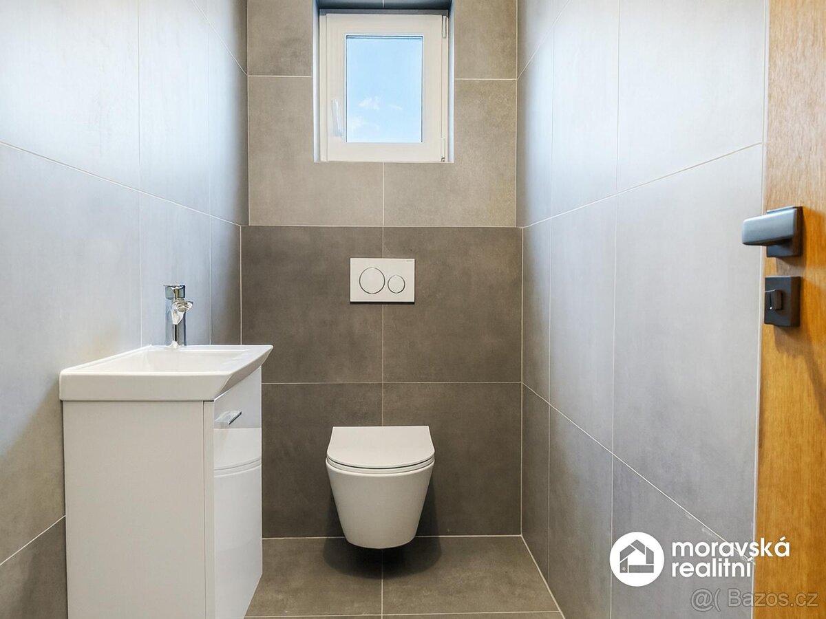 Prodej rodinného domu v Ivančicích - Hrubšicích - 16