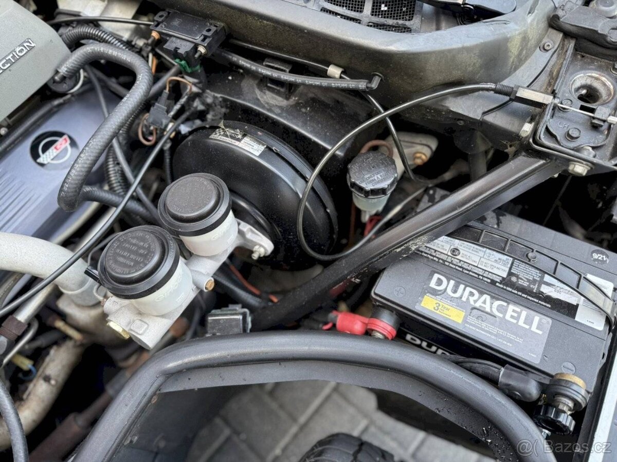 Chevrolet Corvette 1984 - 16