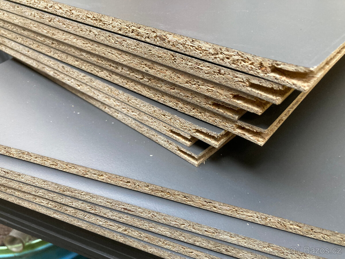 Skříň, skříňka kombinovaná se zámkem, knihovna 1.000 kč - 16