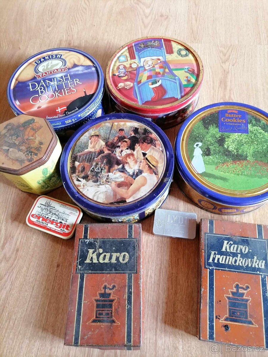 Staré žehličky a dózy - 16