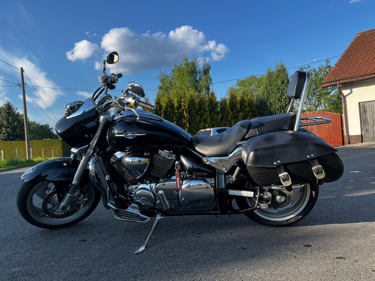 Suzuki Intruder M1500 - 16