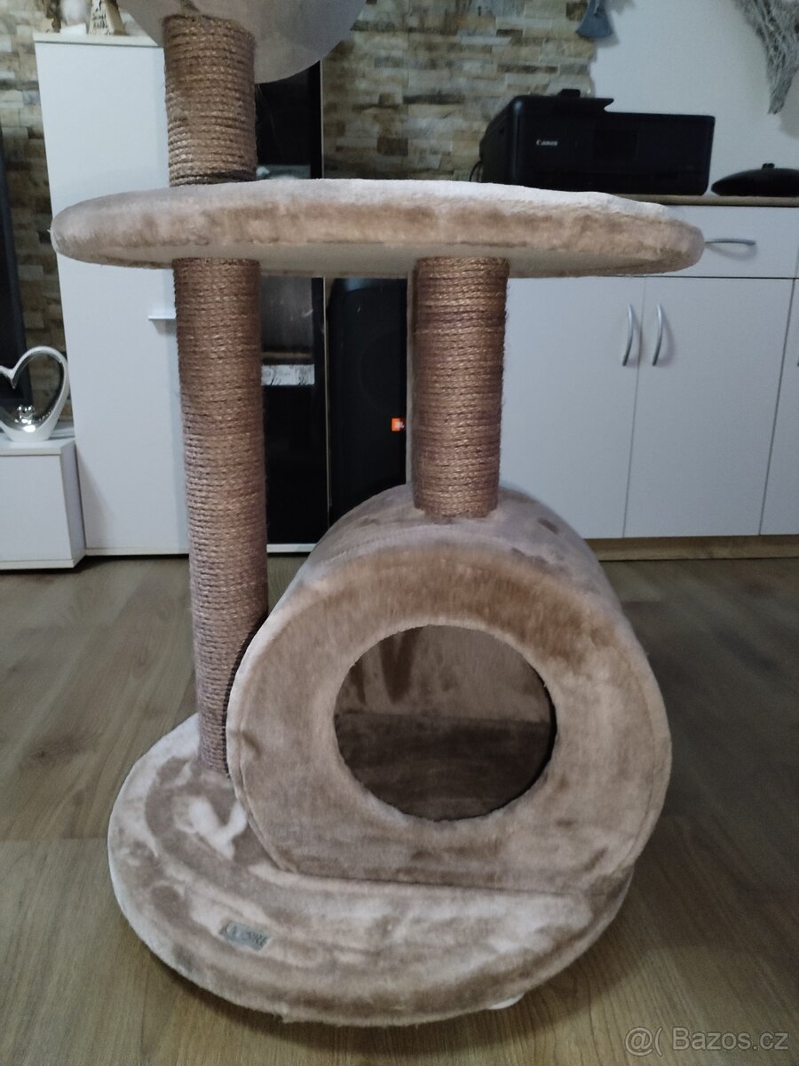 Růžový pelíšek škrabadlo pro kočičku zánovní - 16