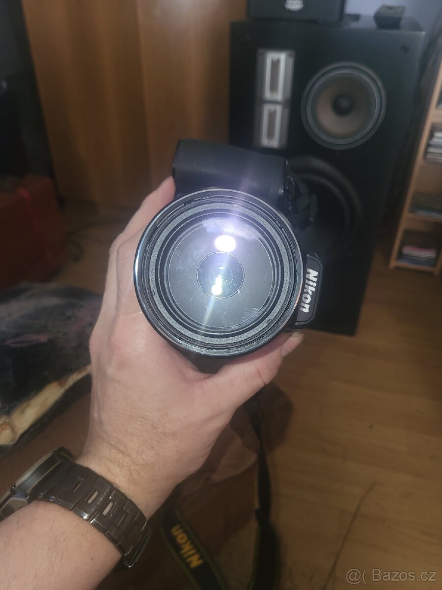 Nikon COOLPIX P950 - 16