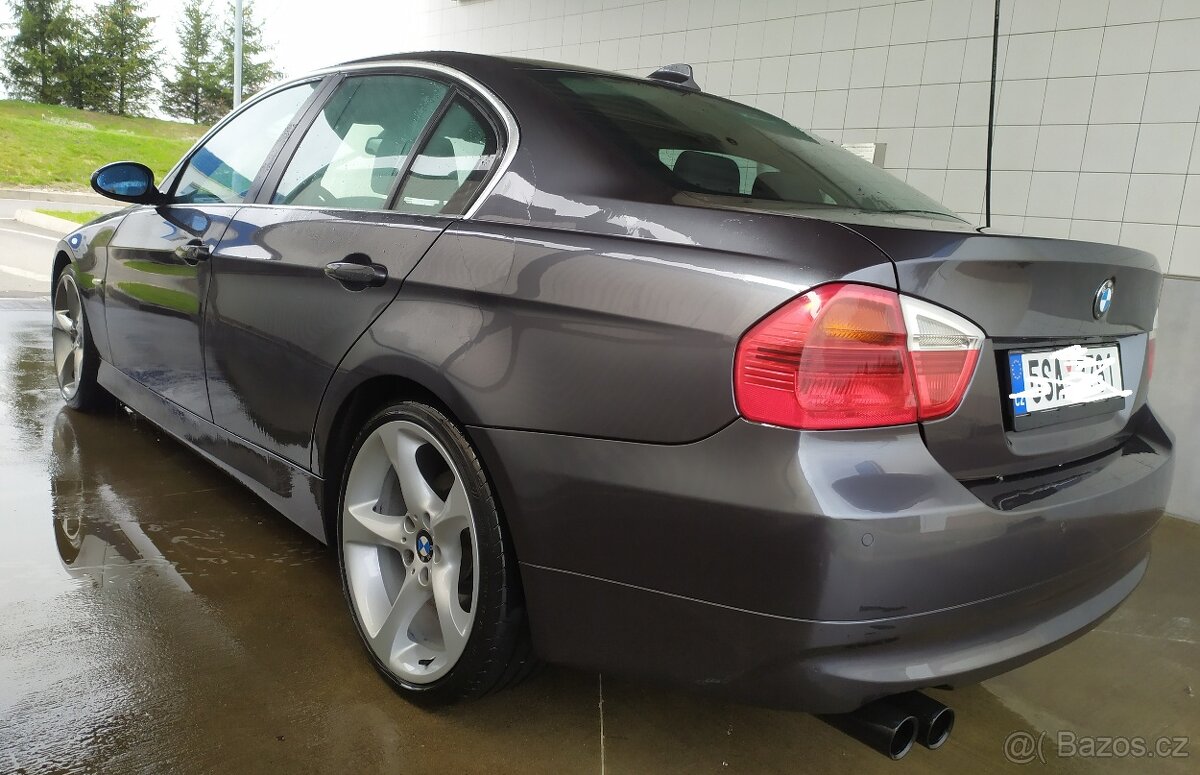 Bmw 325i s výbavou - 16