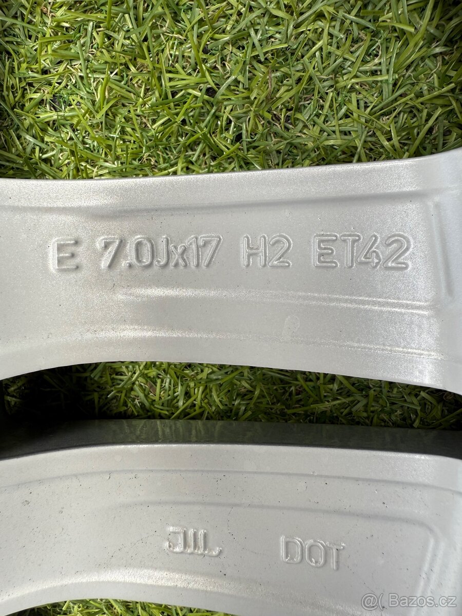 AUDI A4 B9 - ZÁNOVNÍ LETNÍ SADA - 16